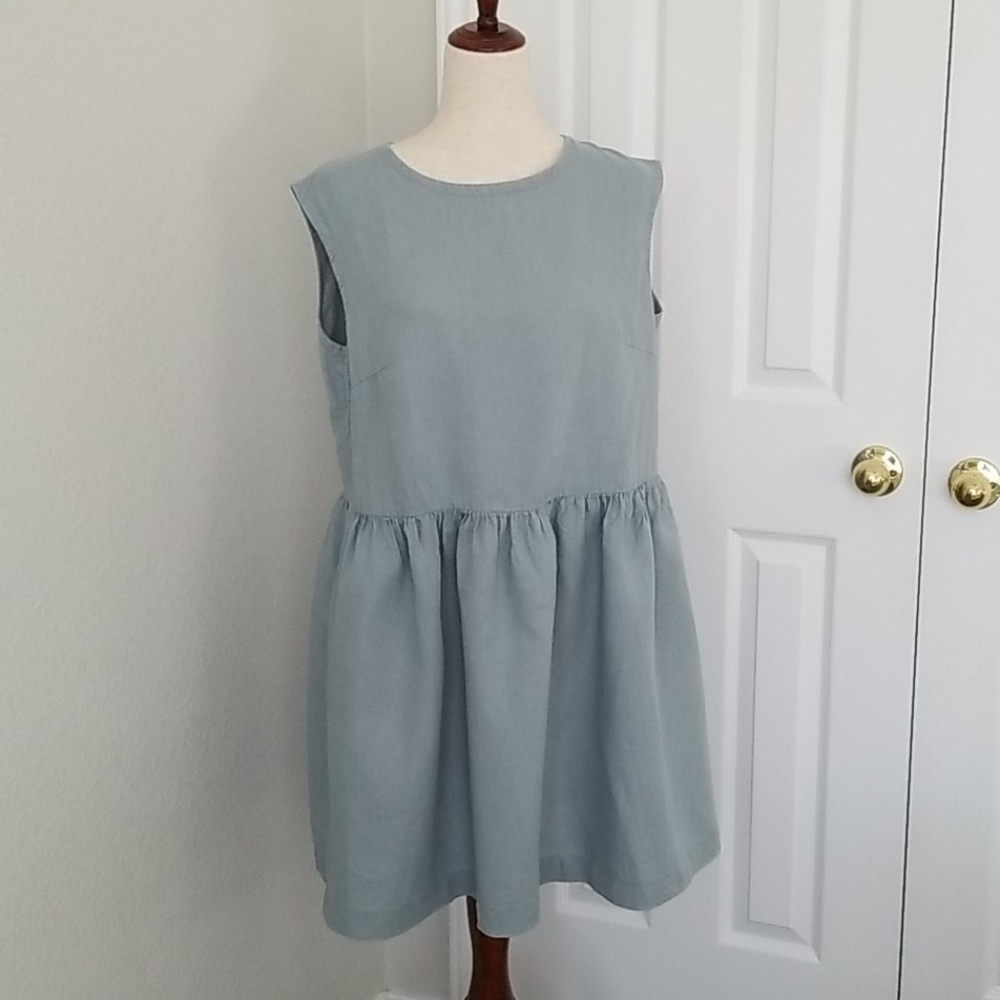 EUC - Light Blue "Mint Gray" Linen Smock Dress